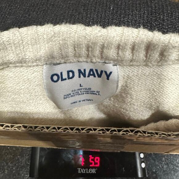 Old Navy Sweater Men Size L White Gray Fair Isle Polar Bear Snowflake Cabin Cozy - Picture 10 of 10